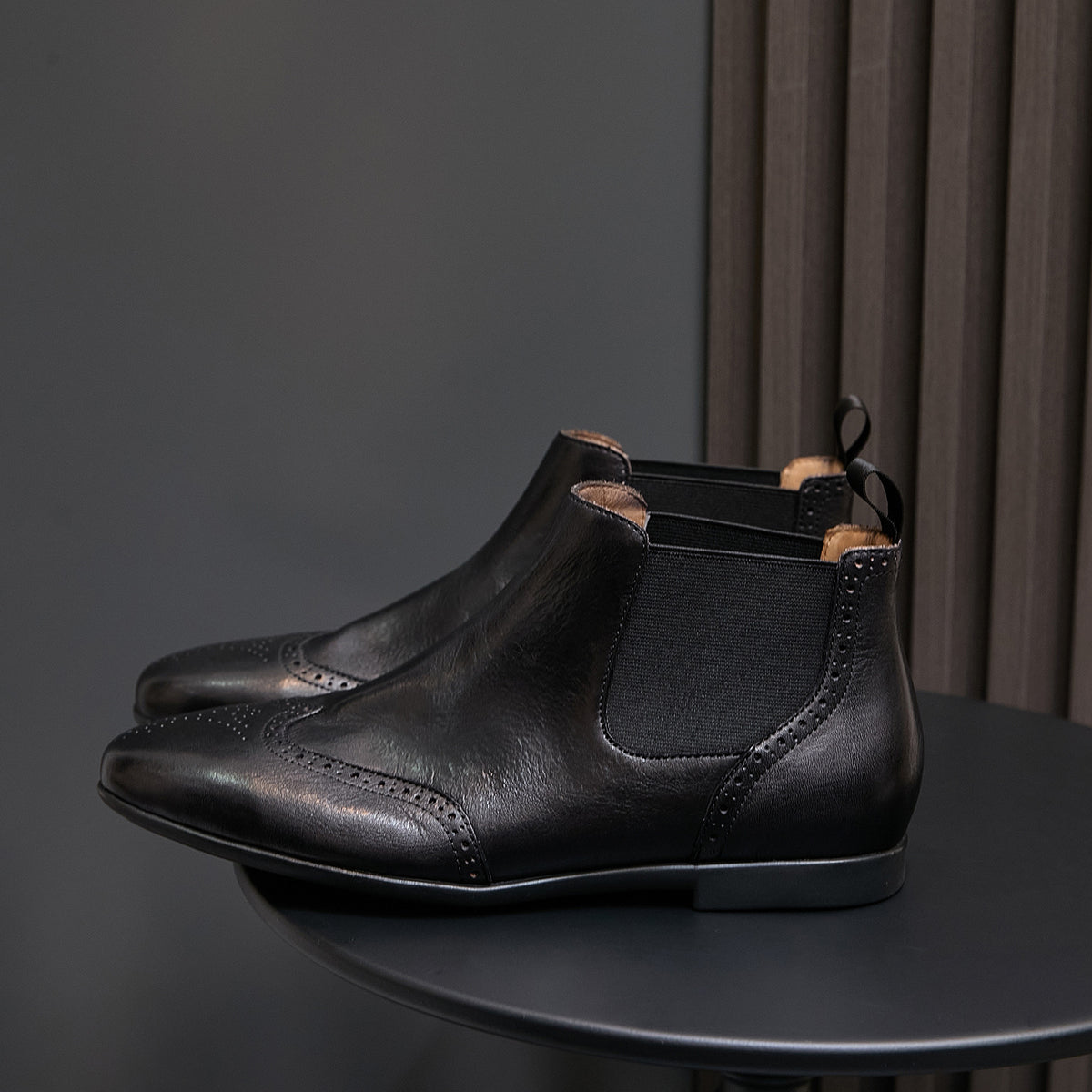 Wingtip Brogue Leather Chelsea Boots for Men