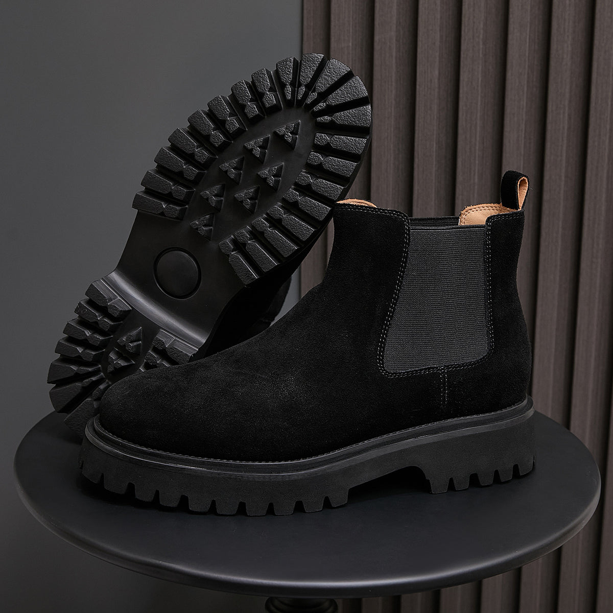 Round Plain Toe Suede Lug Chelsea Boots for Men