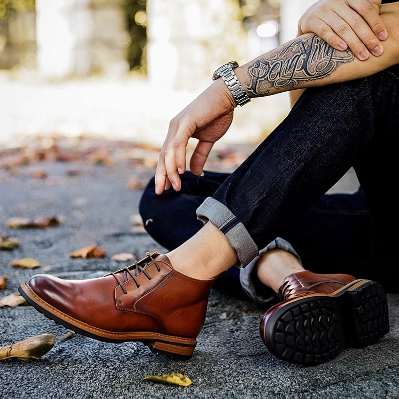 Men's dark-brown leather lace-up chukka boots with plain toe and padded collar