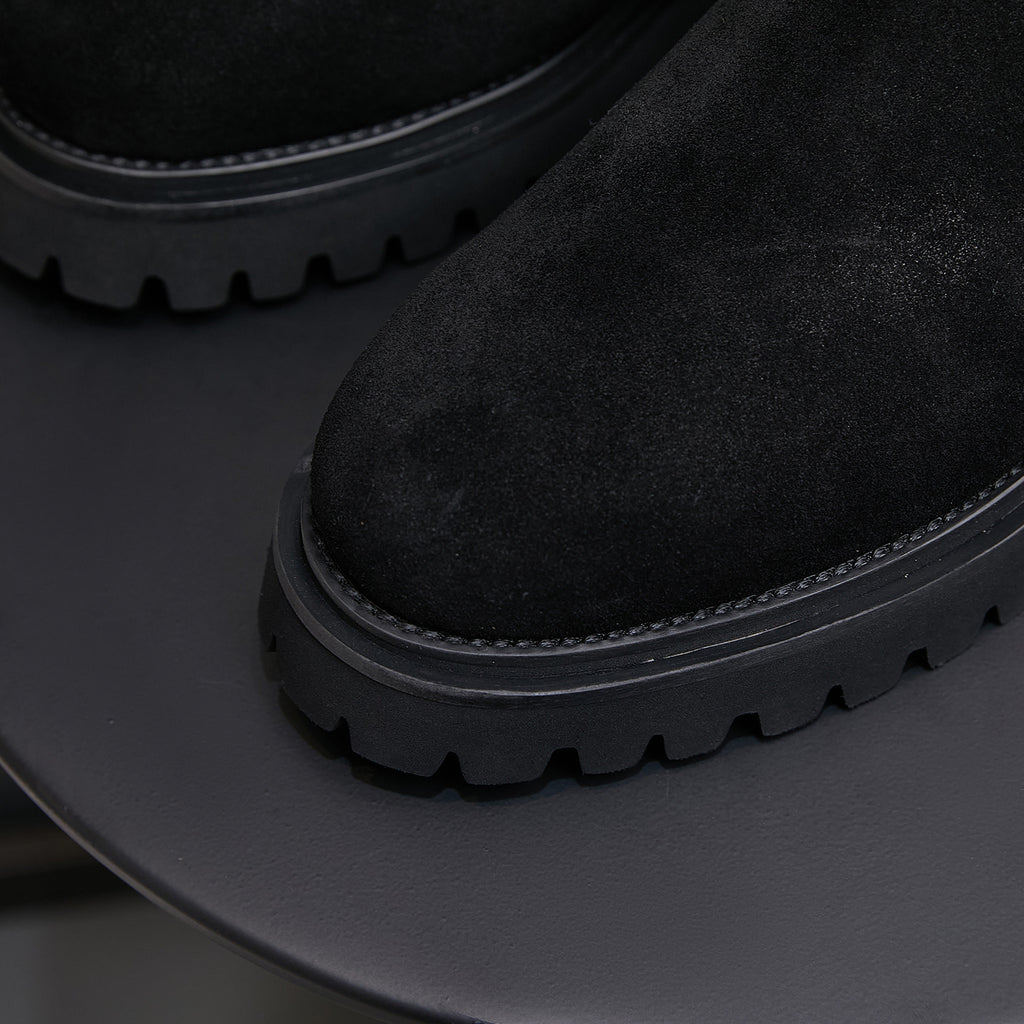Pointed Plain Toe Suede Lug Chelsea Boots for Men