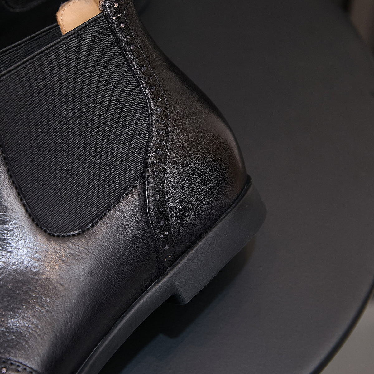Wingtip Brogue Leather Chelsea Boots for Men