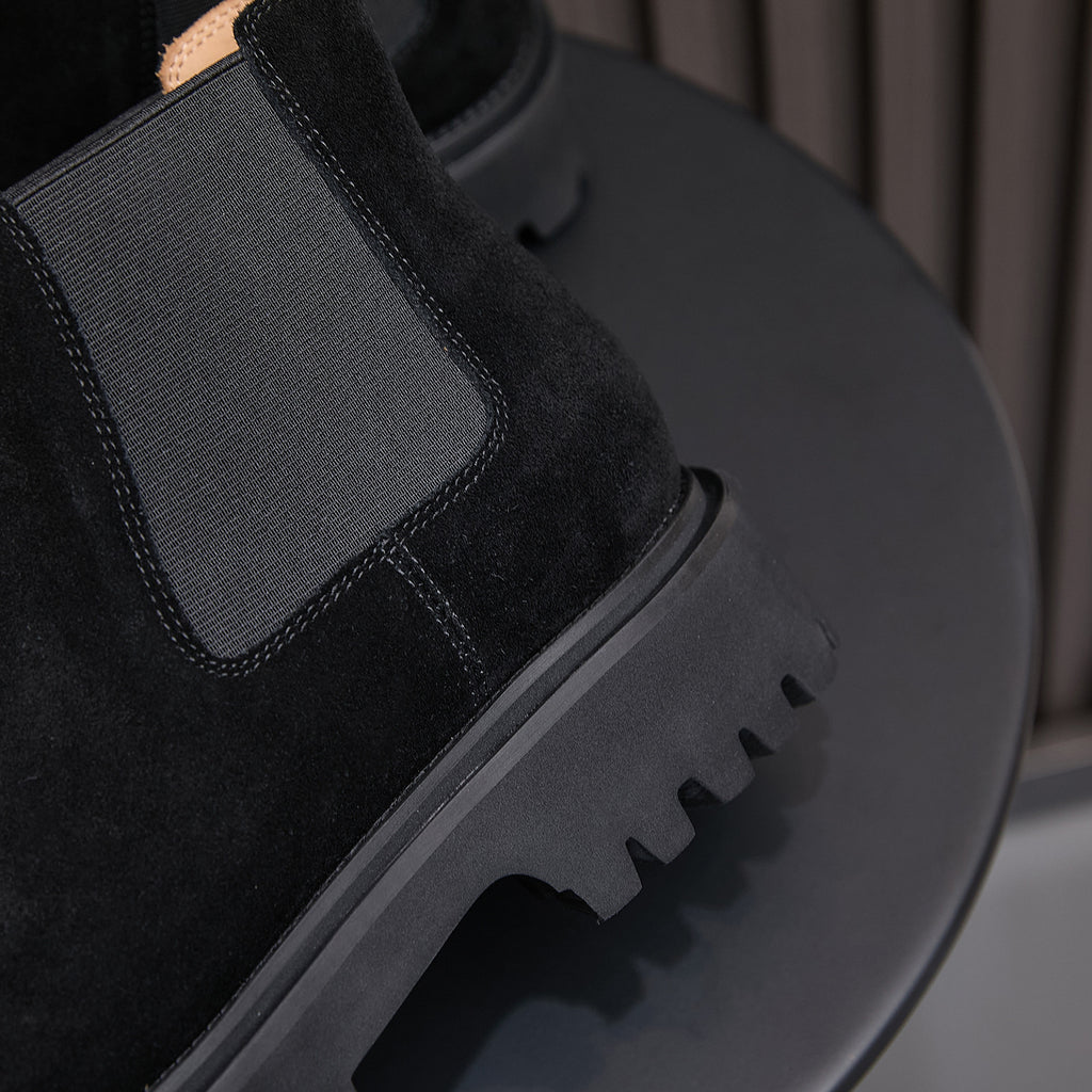 Round Plain Toe Suede Lug Chelsea Boots for Men