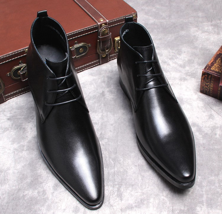 Men's lace-up ankle boots, black leather with stitched vamp and low heel