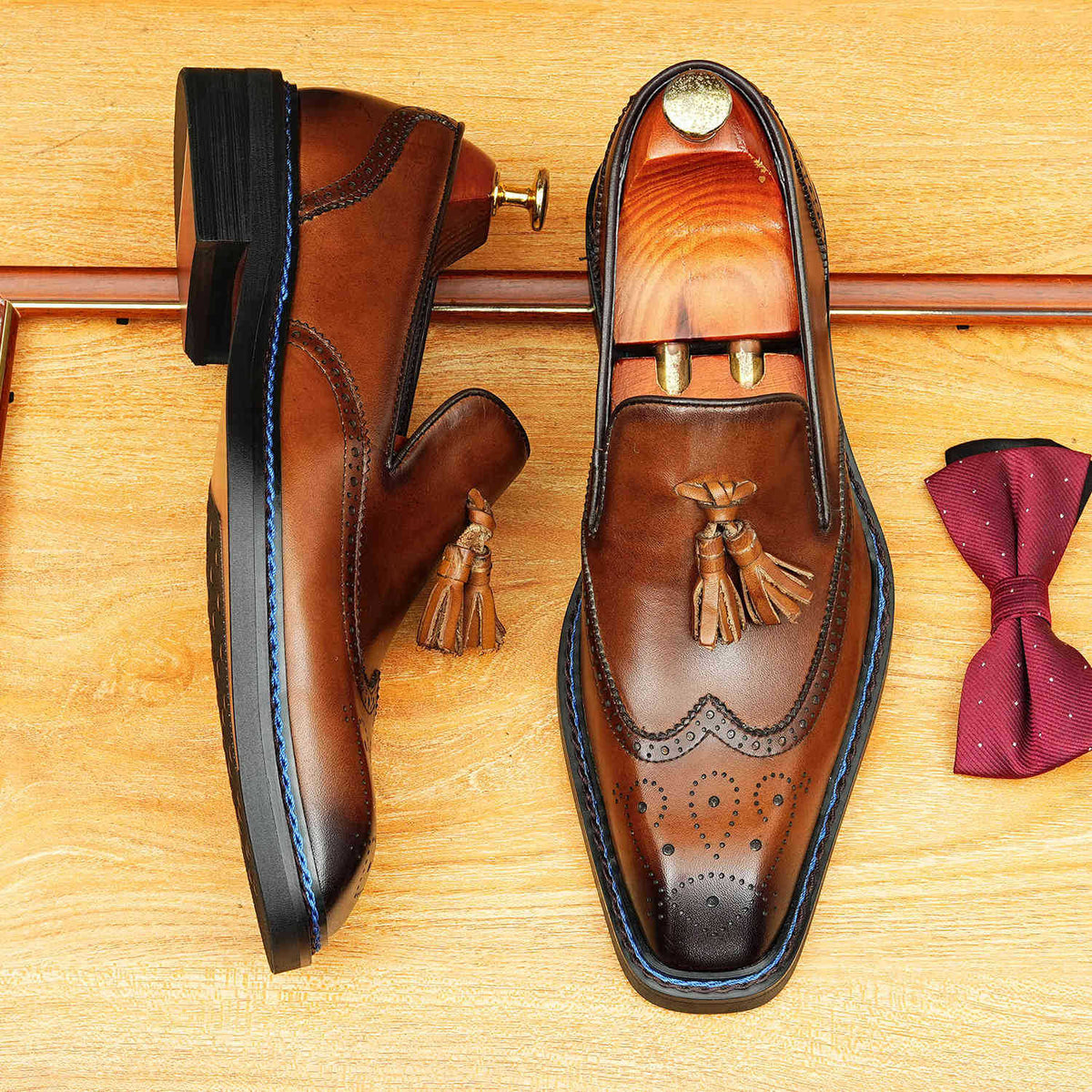 Men's Perforated Brogue Tassel Square Toe Leather Loafers