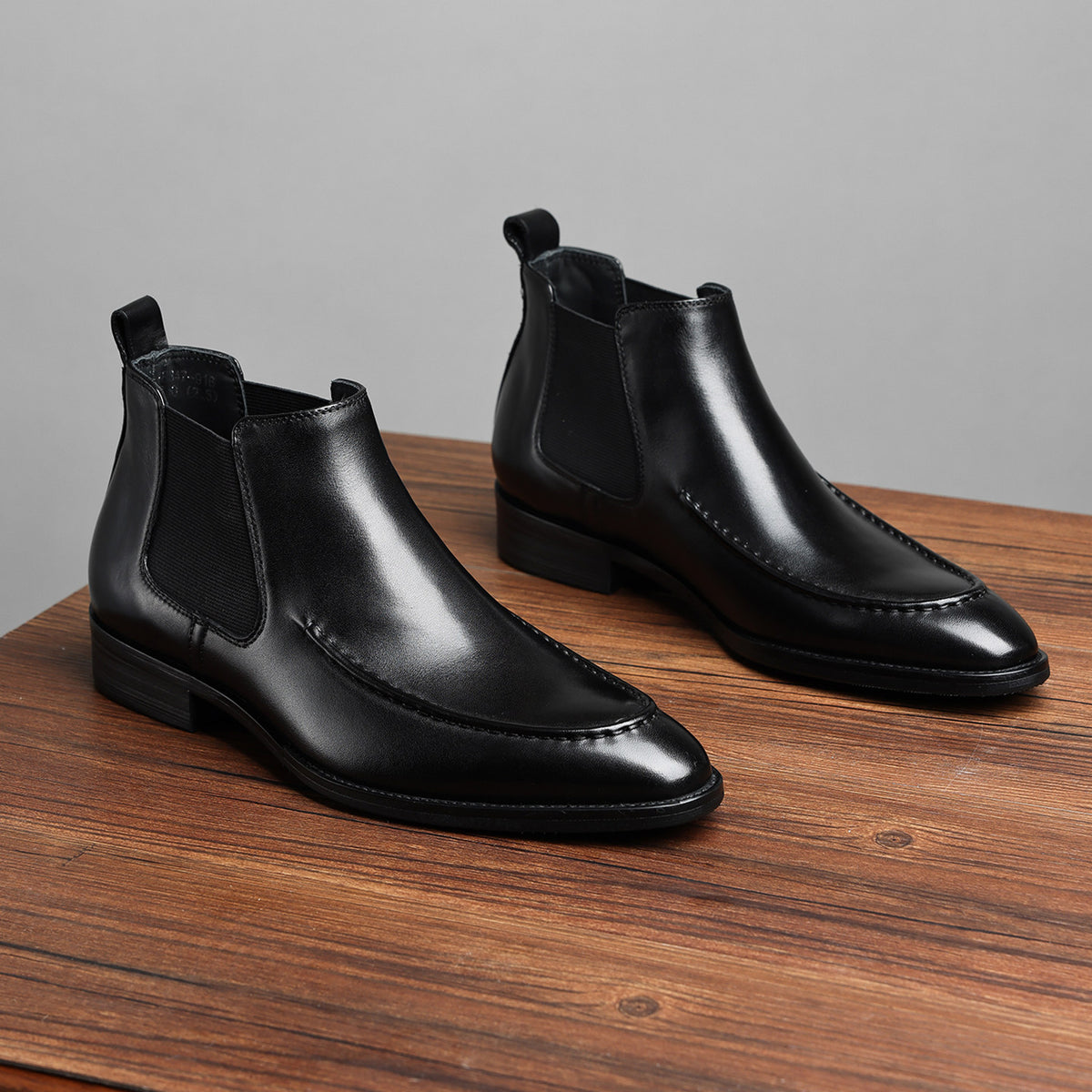 Men's genuine leather Chelsea dress boots, black pair, slip-on ankle boots with elastic gore.