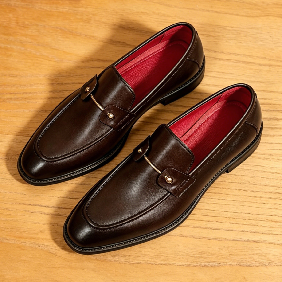 Men's Sleek Pointed Toe Leather Dress Loafers