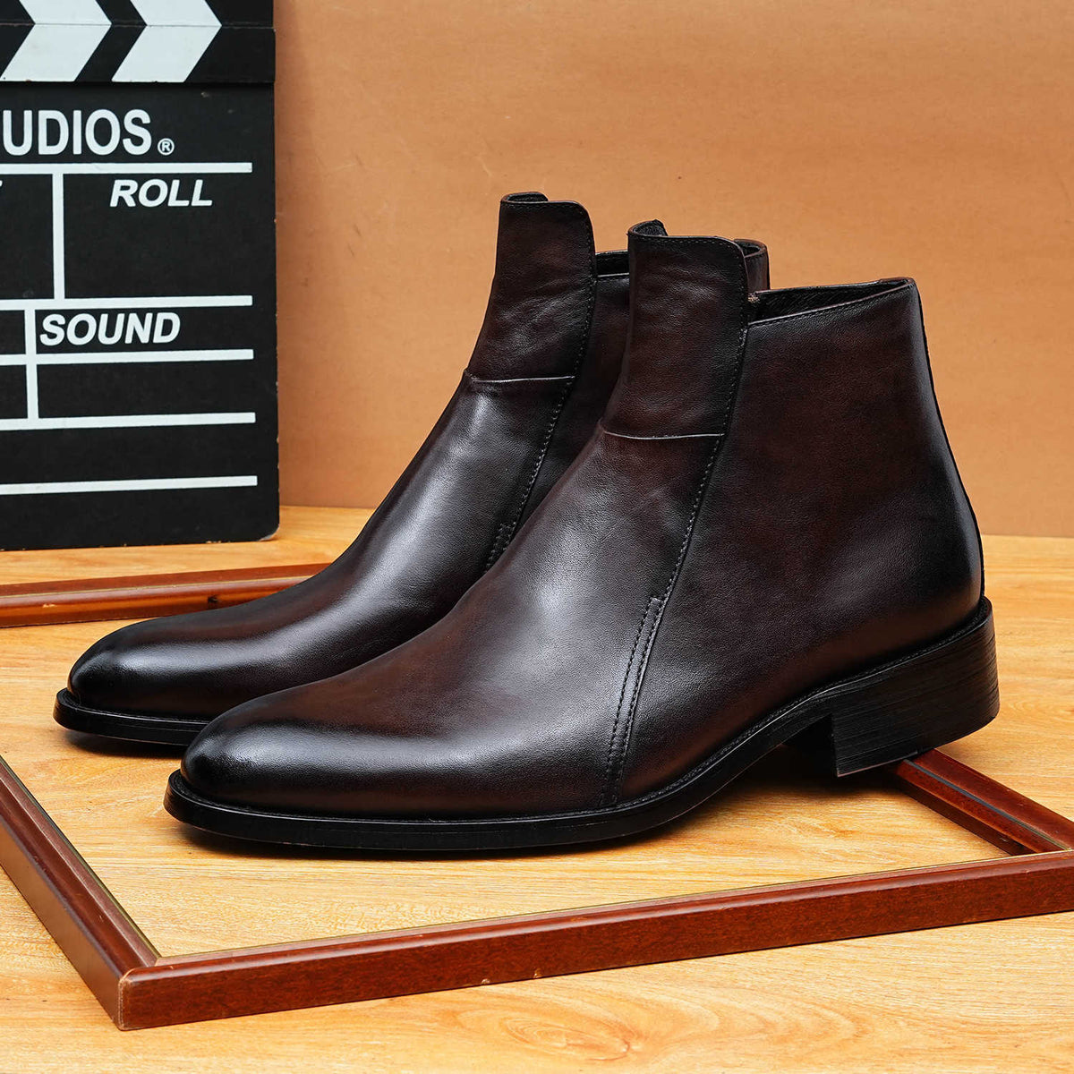 Men's Pointed Toe Leather Side-Zip Ankle Dress Boots