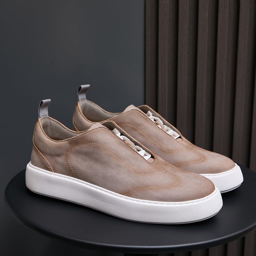 Men's suede leather sneakers in light taupe with white rubber sole and lace-up