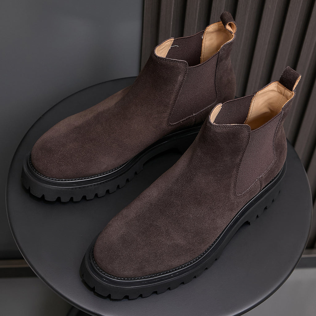 Round Plain Toe Suede Lug Chelsea Boots for Men