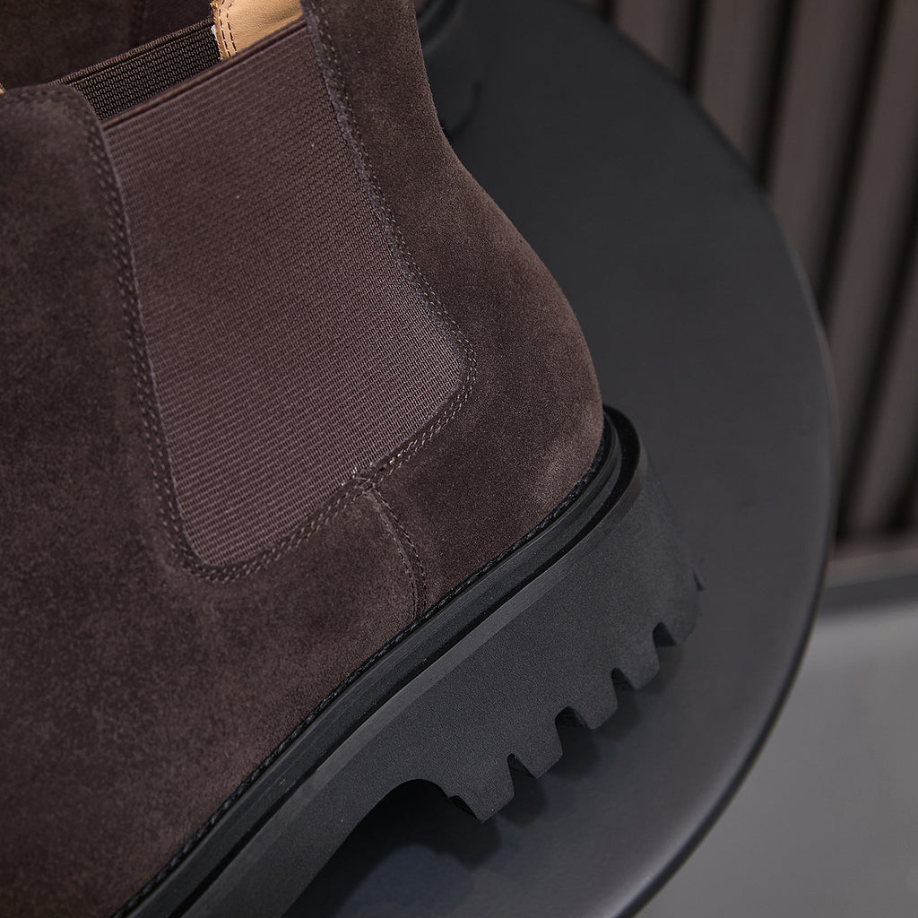 Pointed Plain Toe Suede Lug Chelsea Boots for Men