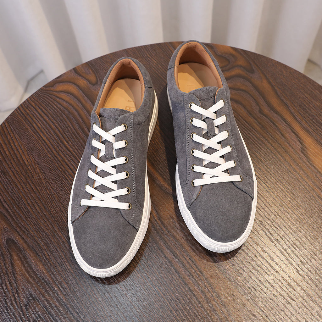 Men's Premium Suede Classic Low-Top Sneakers