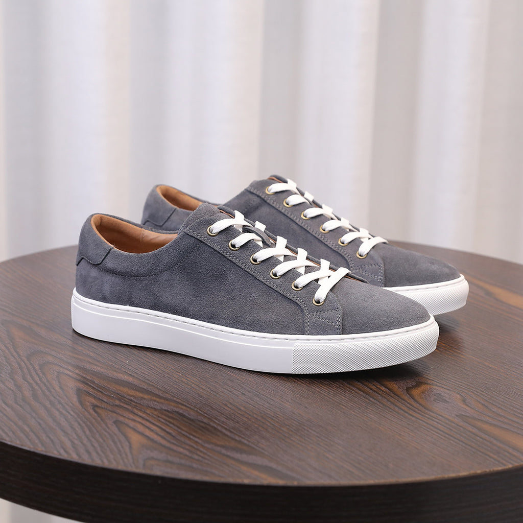 Men's Premium Suede Classic Low-Top Sneakers