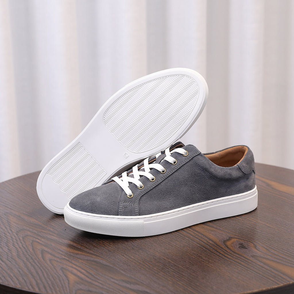 Men's Premium Suede Classic Low-Top Sneakers