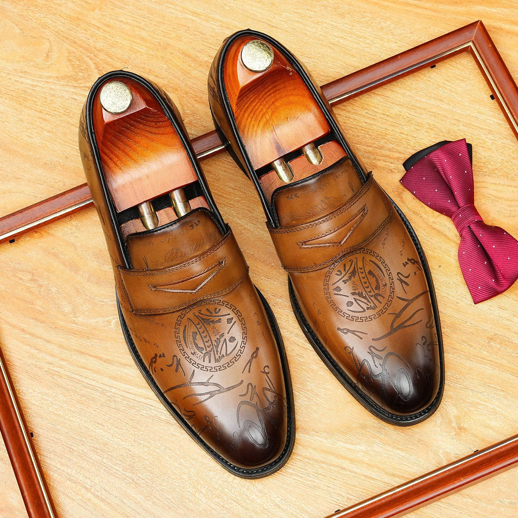 Men's Carved Tassel Pointed Toe Leather Loafers