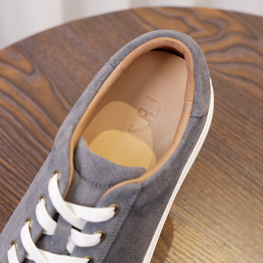 Men's Premium Suede Classic Low-Top Sneakers