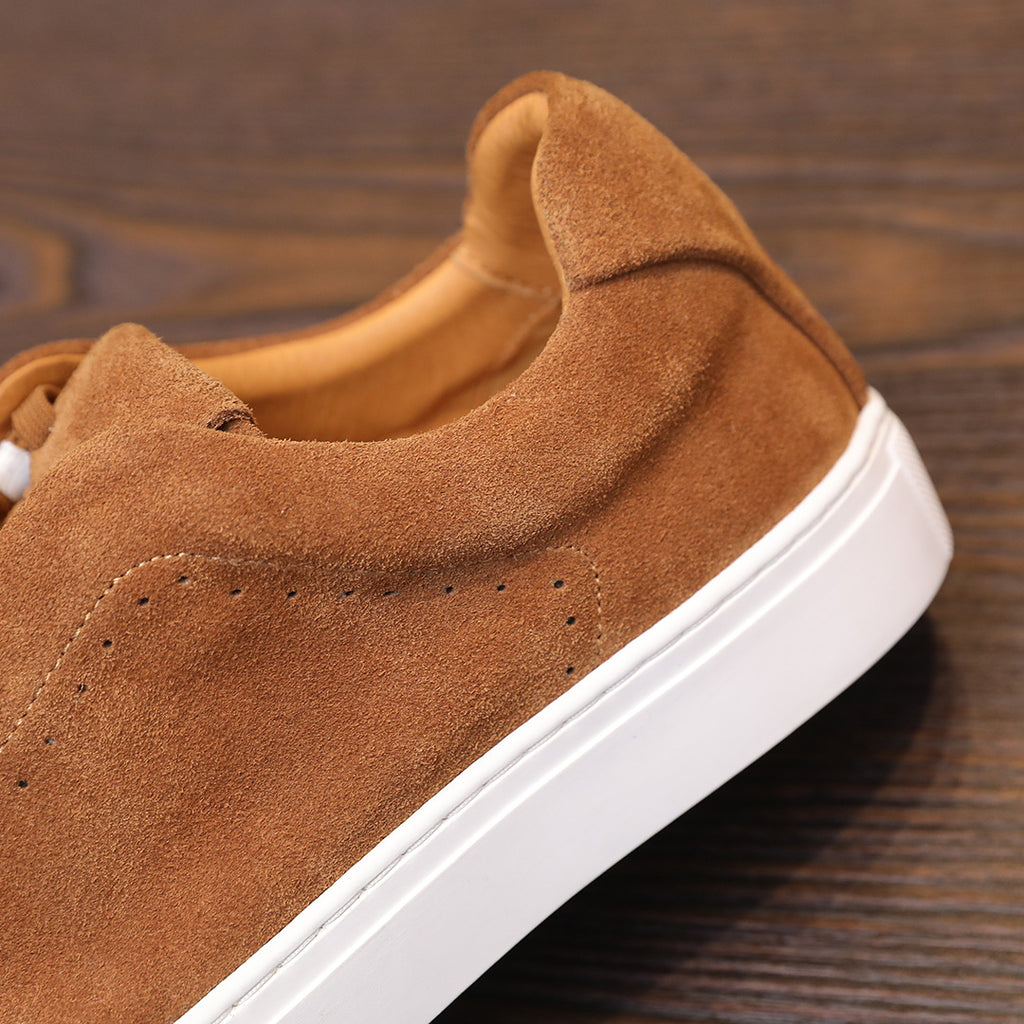 Men's brown suede leather sneakers with white rubber sole and lace detail