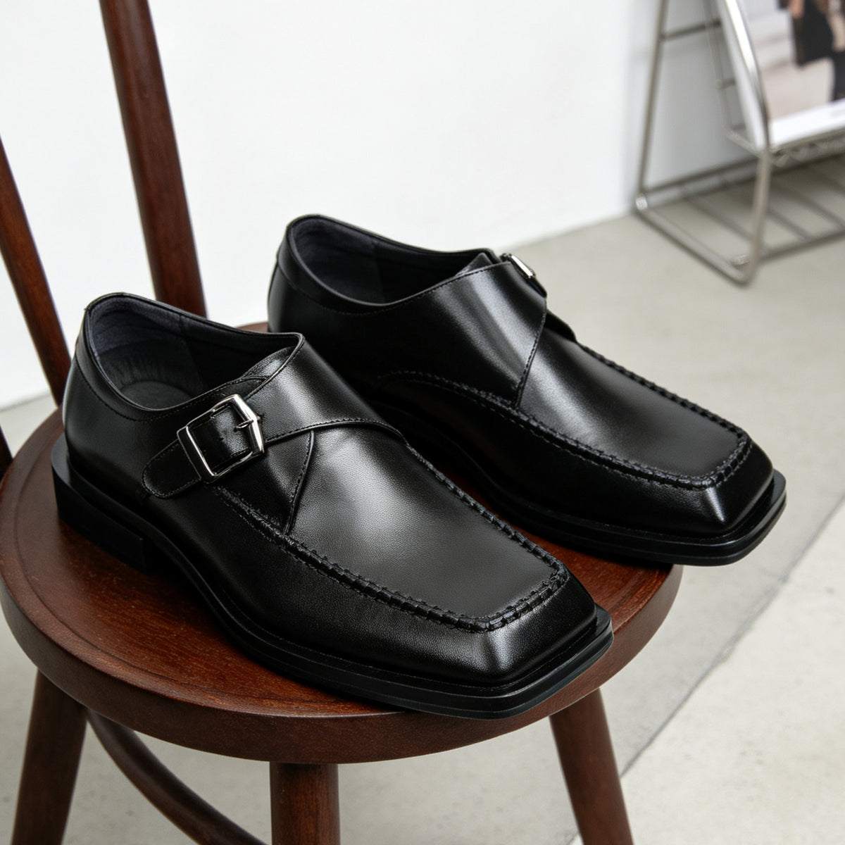 Men's Angular Square Toe Single Monk Strap Leather Shoes