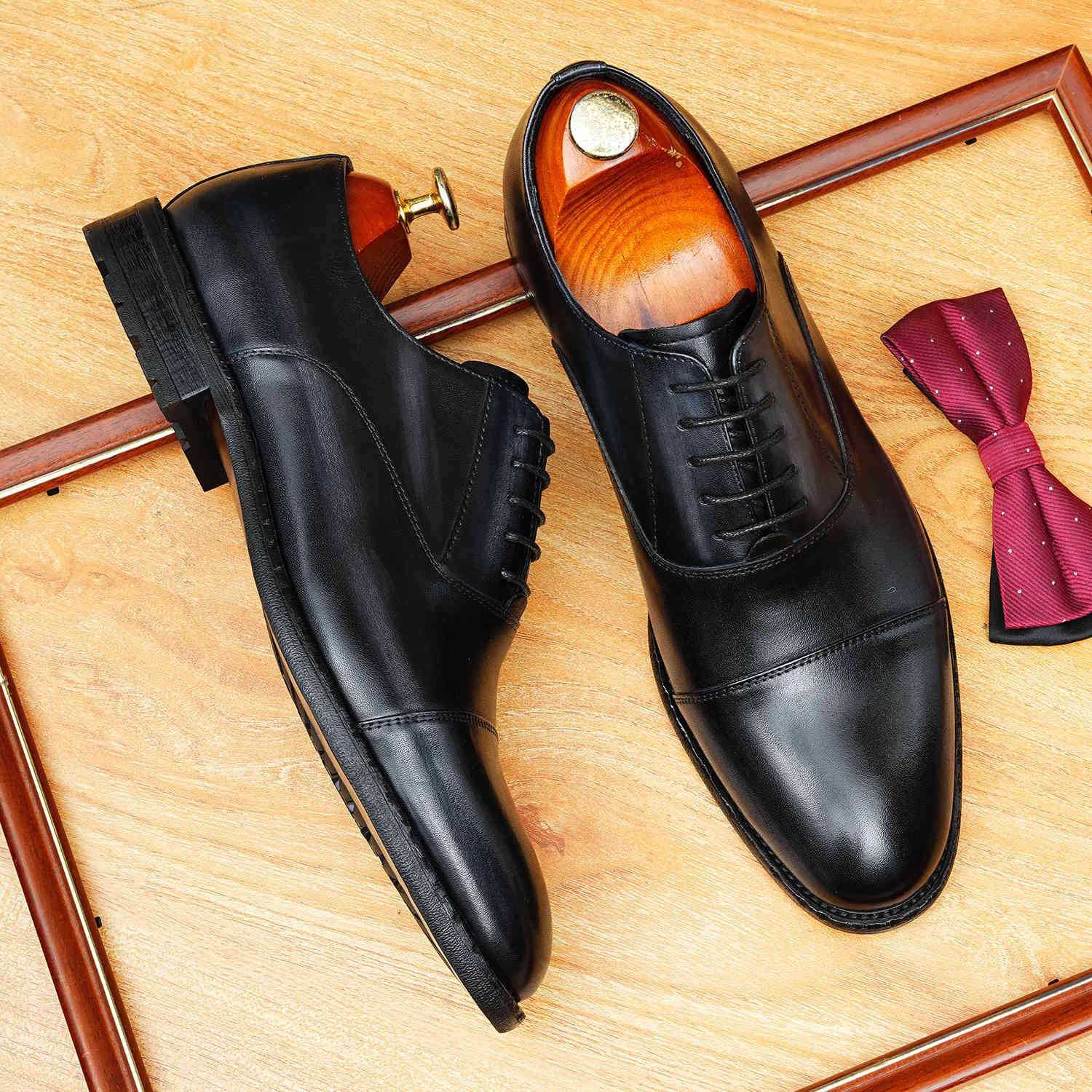 Black Cap Toe Leather Oxford Dress Shoes for Men