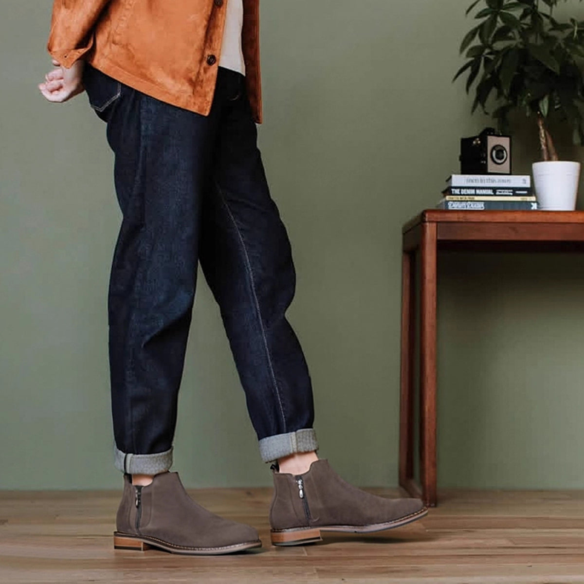 Men's Suede Plain Toe Side-Zip Chelsea Ankle Boots