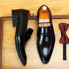 Men's Vintage Pointed Toe Slip-On Leather Loafers
