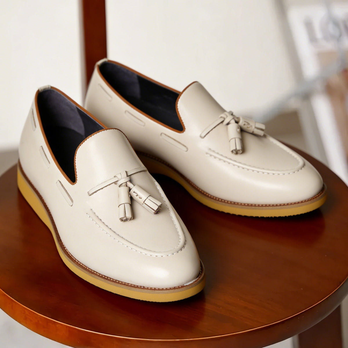 Men's Beige Elastic-Gore Leather Tassel Dress Loafers