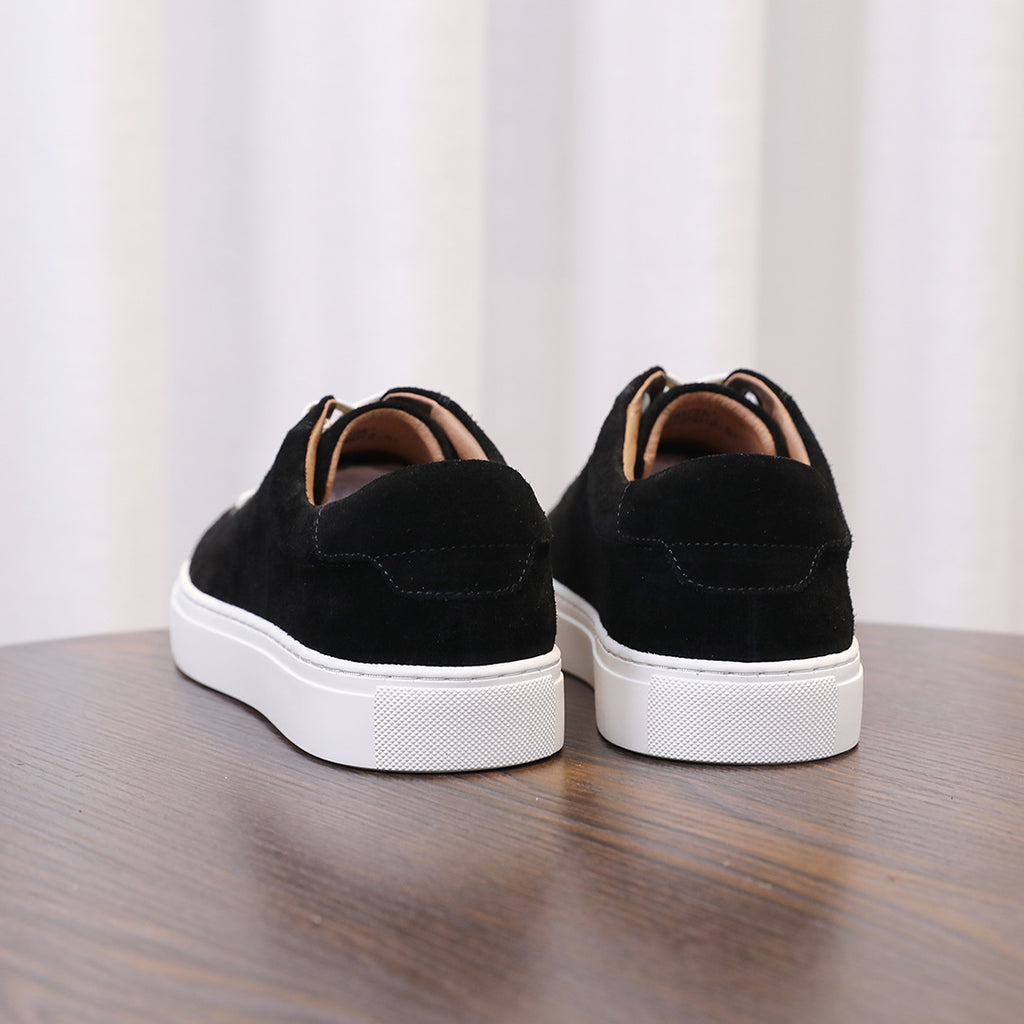 Men's Premium Suede Classic Low-Top Sneakers
