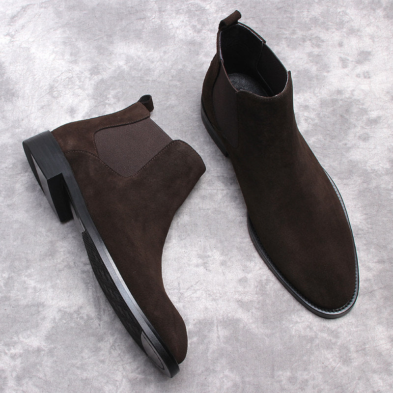 Men's dark brown Chelsea boots with elastic side panels and block heel