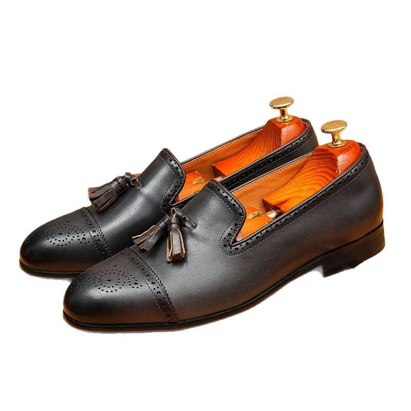 Men's Cap Toe Carved Tassel Pointed Leather Loafers