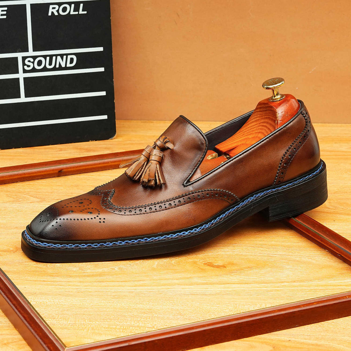 Men's Classic Brogue Tassel Square Toe Leather Loafers