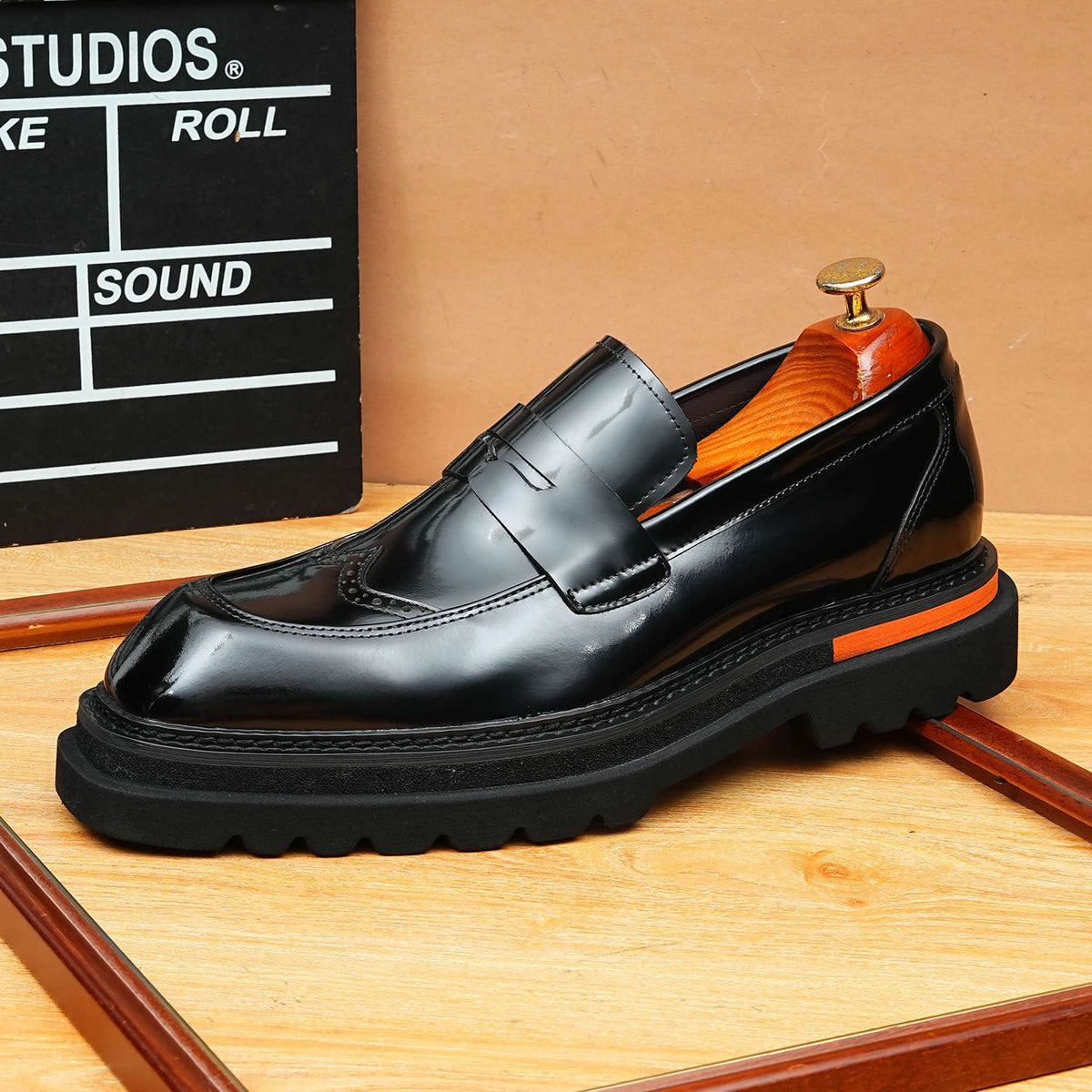 Men's Square Toe Brogue Platform Leather Loafers