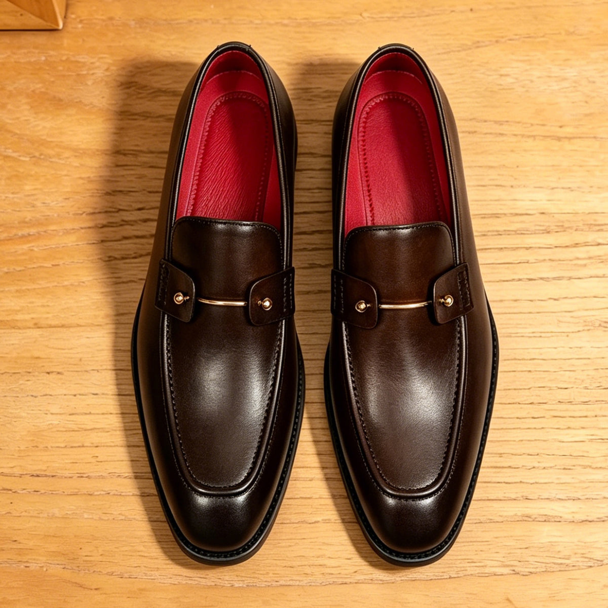 Men's Sleek Pointed Toe Leather Dress Loafers
