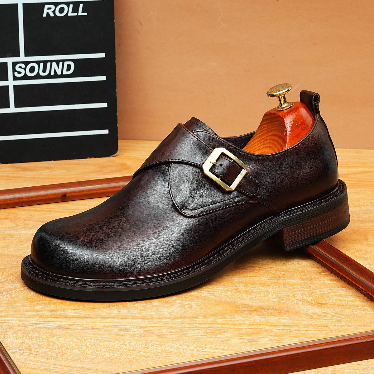 Men's Smooth Vamp Single Monk Strap Round Toe Leather Shoes