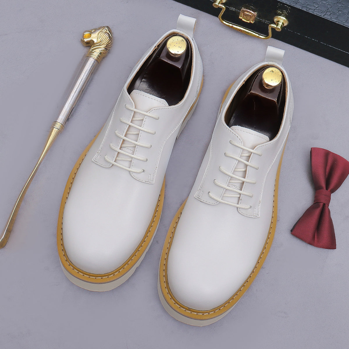 Men's pointed-toe leather derby dress shoes, white, lace-up with thick outsole