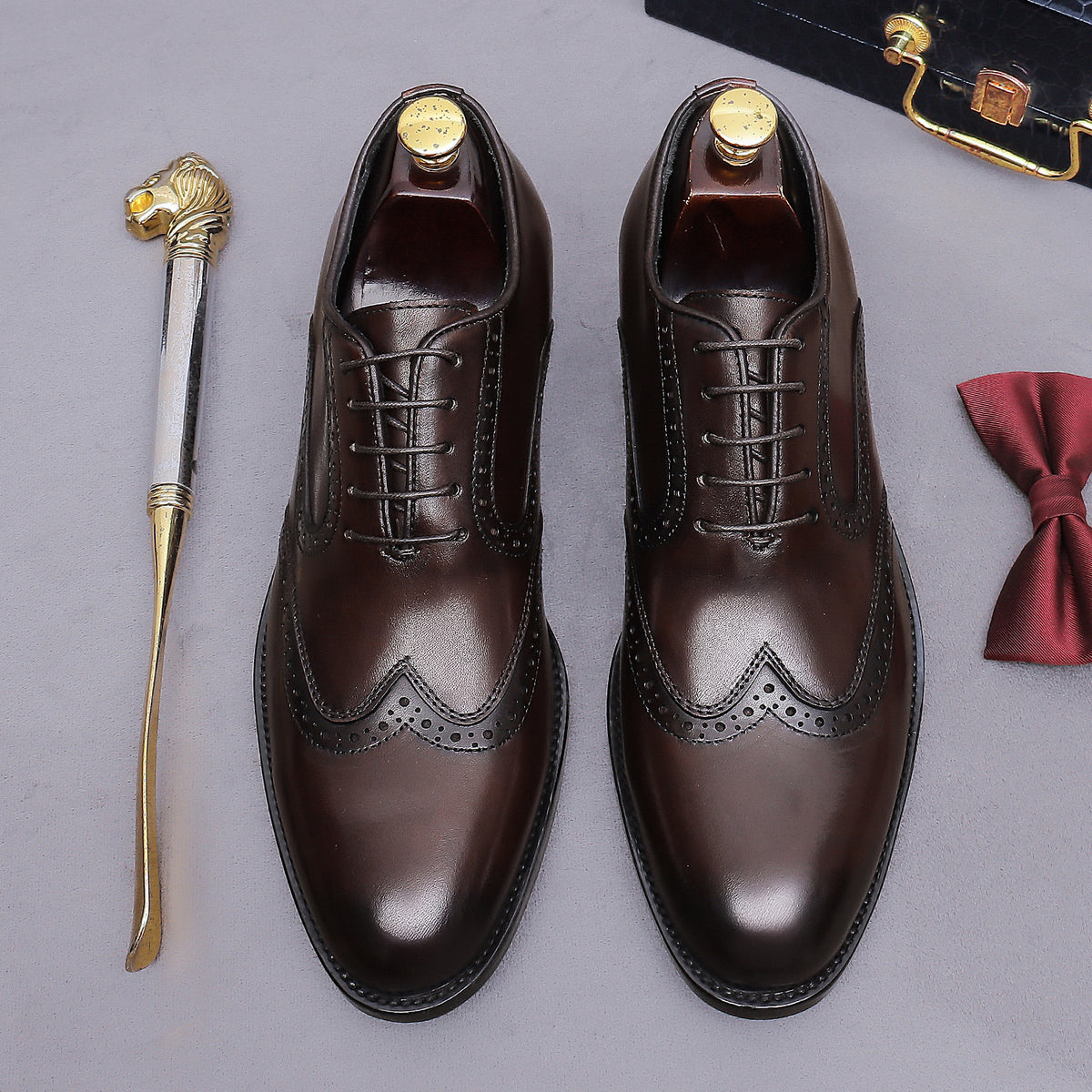 Men's Wingtip Brogue Chisel Toe Leather Oxfords