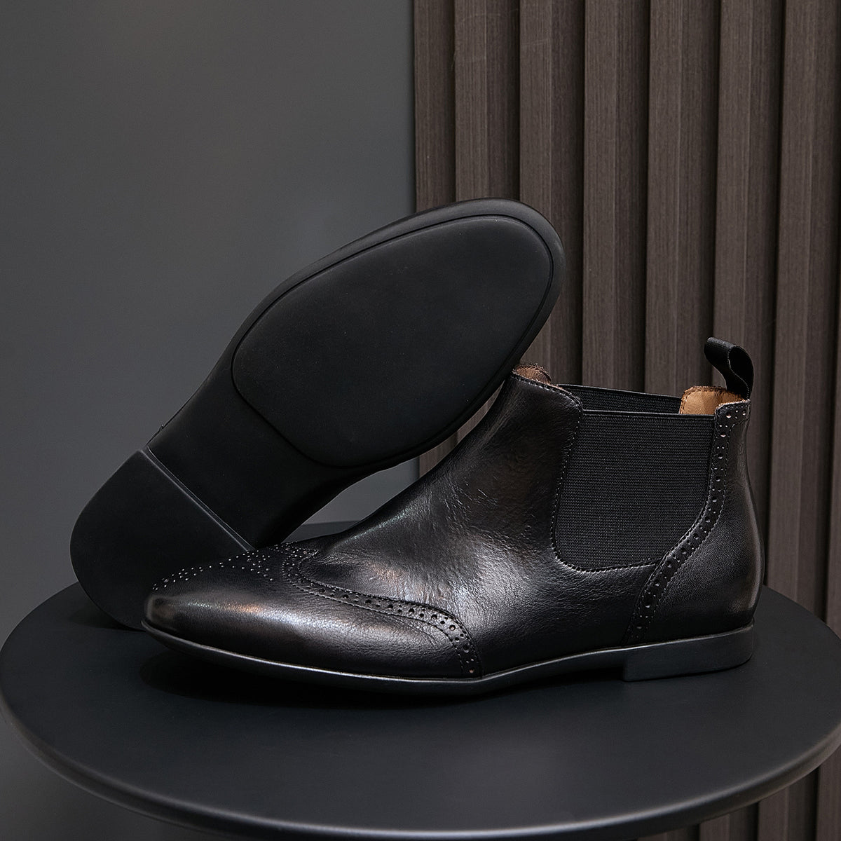 Wingtip Brogue Leather Chelsea Boots for Men