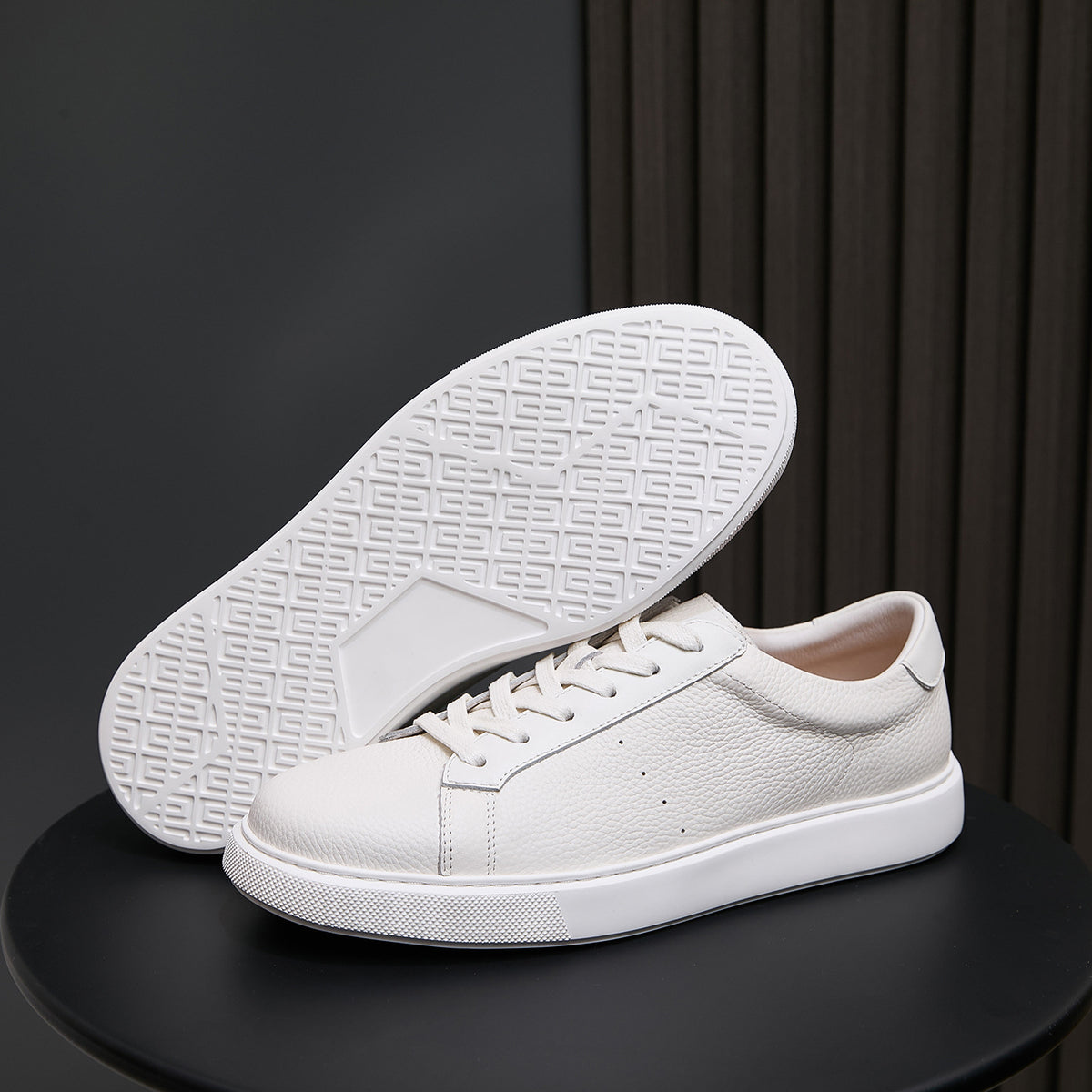 Men's genuine leather sneakers, white low-top with treaded rubber outsole