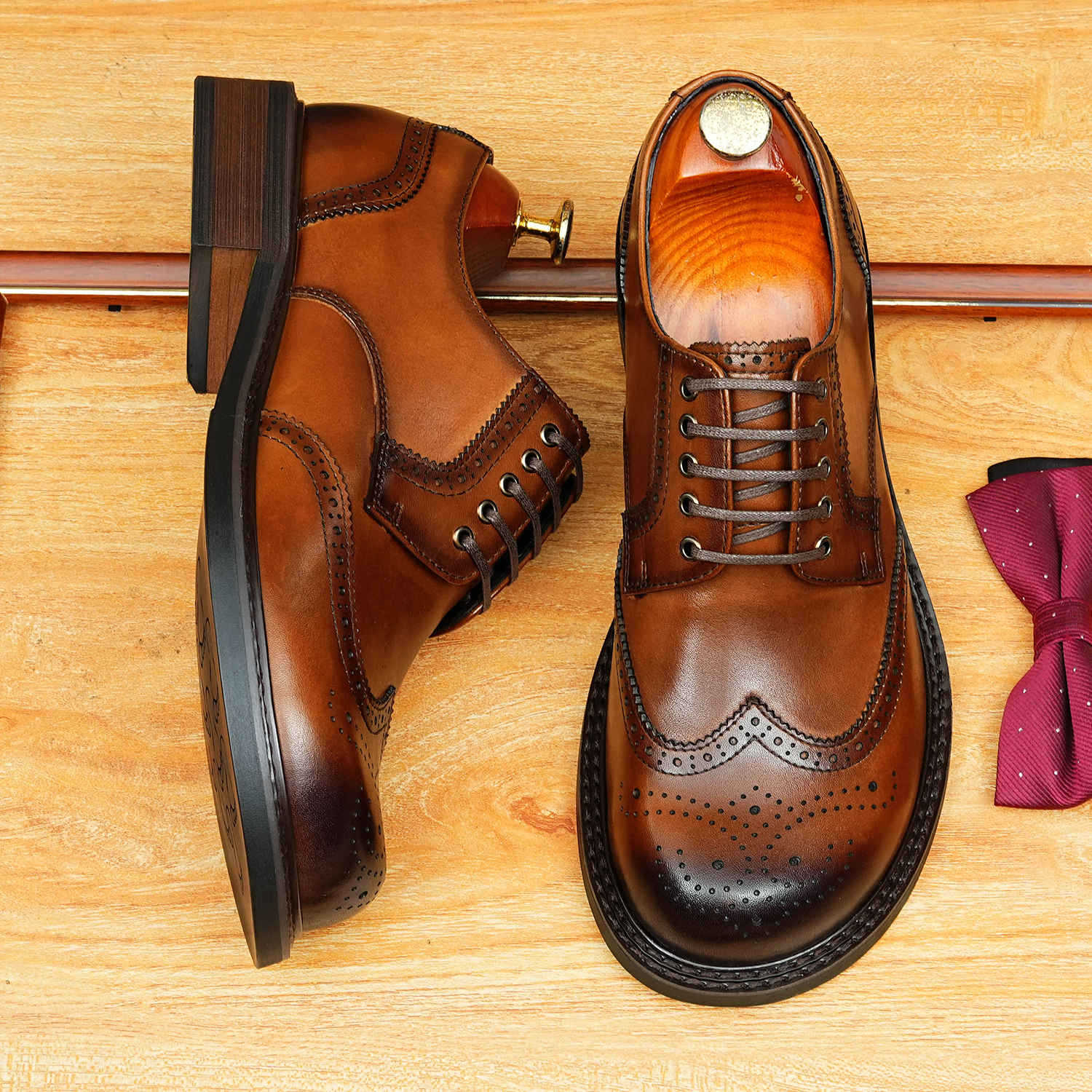 British Men's Brogue Derby: Fashion Versatile Wedding Dress