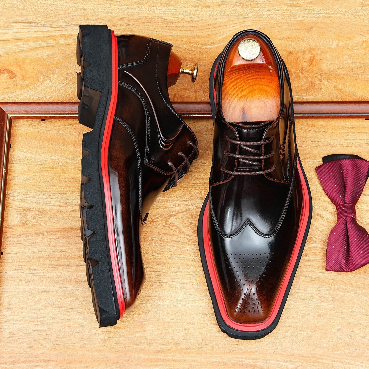 British Men's Glossy Derby: Fashion Chunky Business Dress