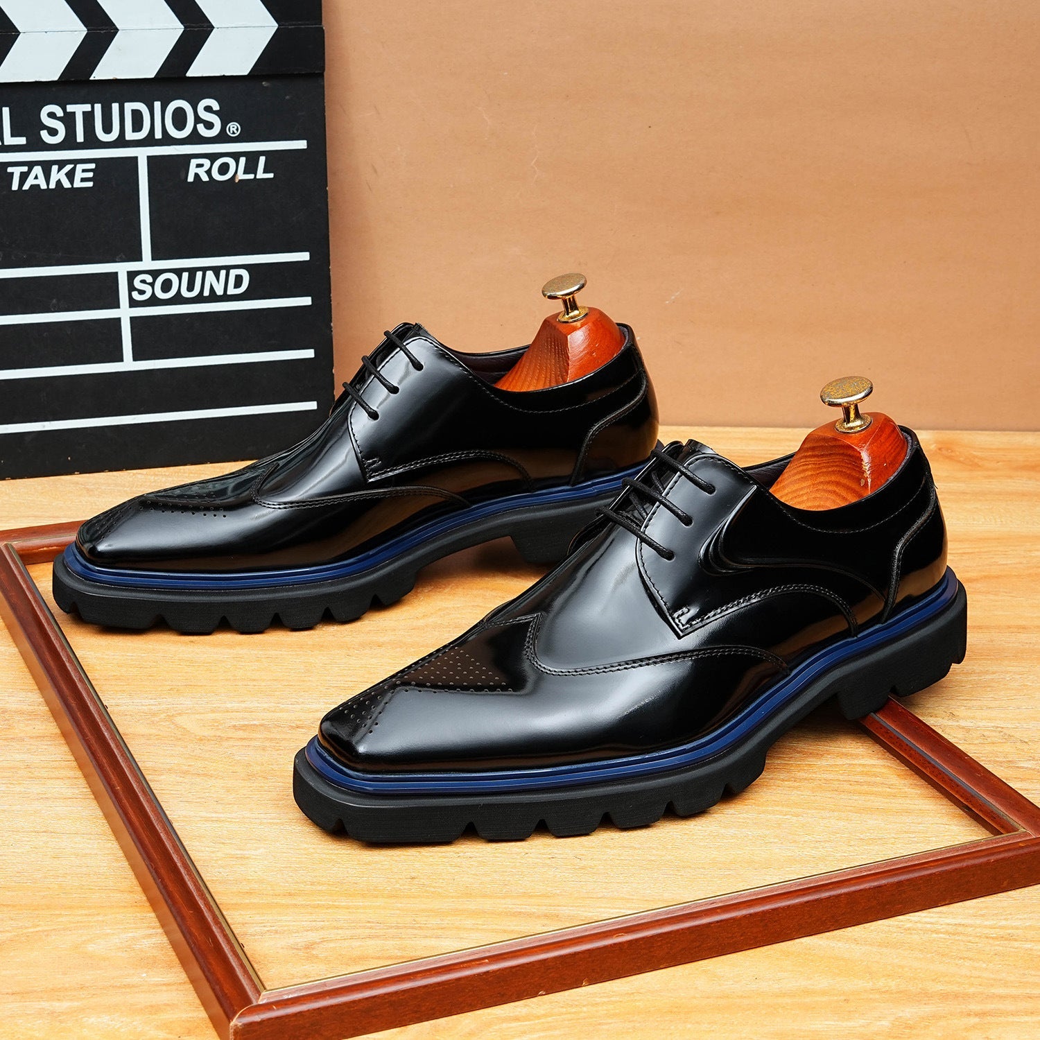 British Men's Glossy Derby: Fashion Chunky Business Dress