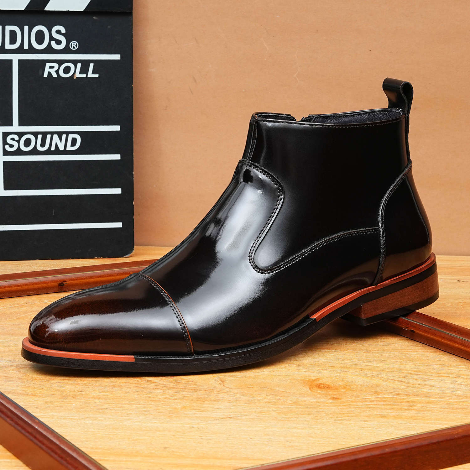 fashion zip mens leather boots Toe cap Ankle bootsyes