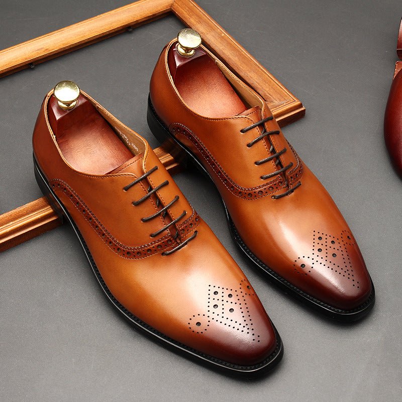 Medallion Toe Oxfords: Modern Fashion Wedding Men's Dress Shoesyes
