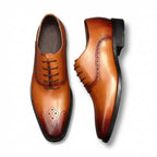 Medallion Toe Oxfords: Modern Fashion Wedding Men's Dress Shoesyes