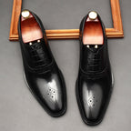 Medallion Toe Oxfords: Modern Fashion Wedding Men's Dress Shoesyes