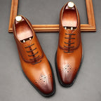 Medallion Toe Oxfords: Modern Fashion Wedding Men's Dress Shoesyes