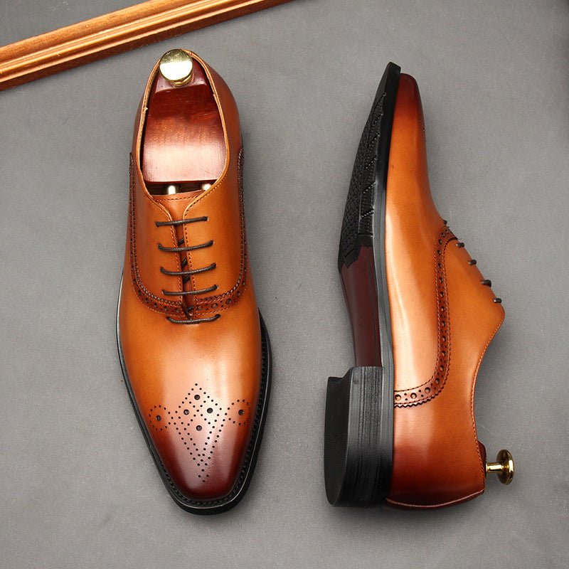 Medallion Toe Oxfords: Modern Fashion Wedding Men's Dress Shoesyes