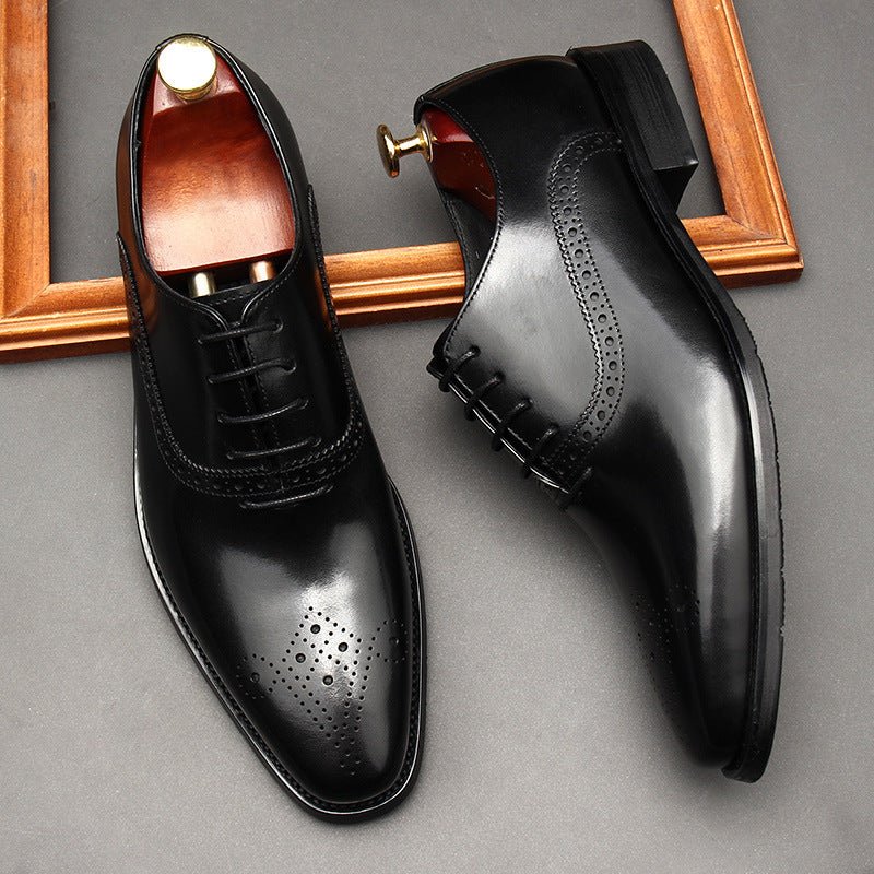 Medallion Toe Oxfords: Modern Fashion Wedding Men's Dress Shoesyes
