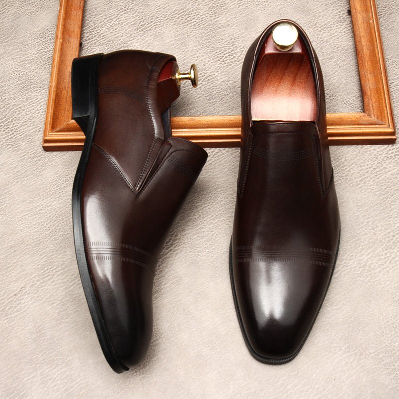 Men's Cap - toe Textured Dress Shoes: Stylish Pointed Toe Wedding Loafersyes