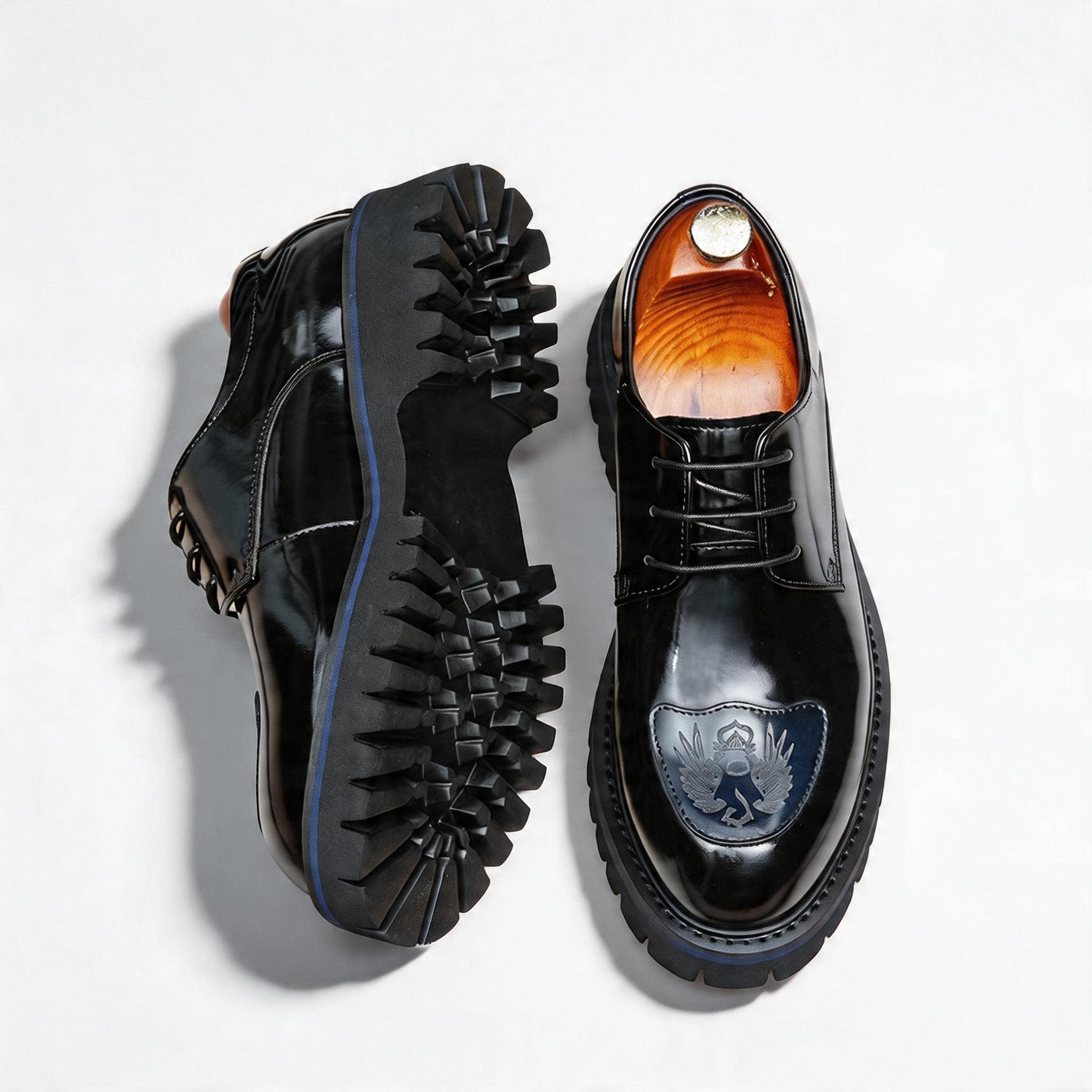 Men's Embossed Toe Shoes: Polished Leather Height Increasing Shoes