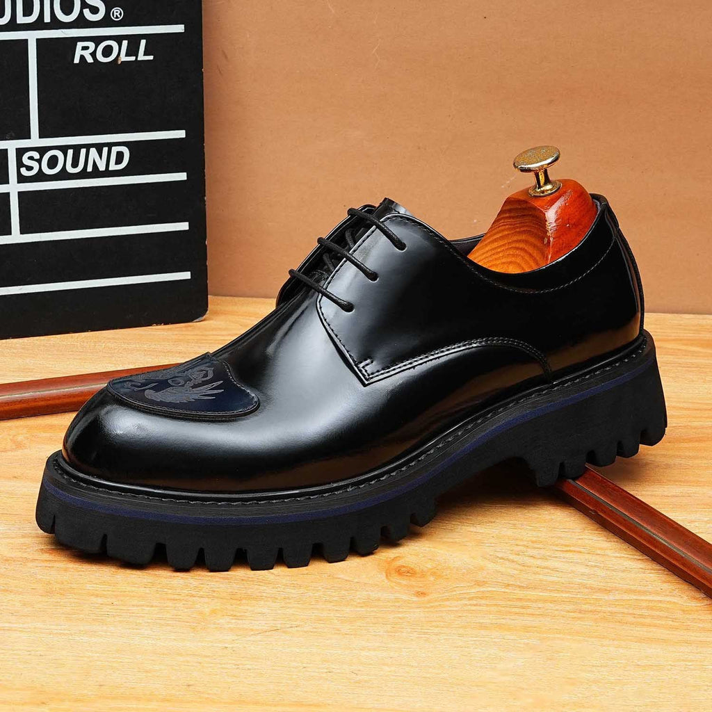 Men's Embossed Toe Shoes: Polished Leather Height Increasing Shoes