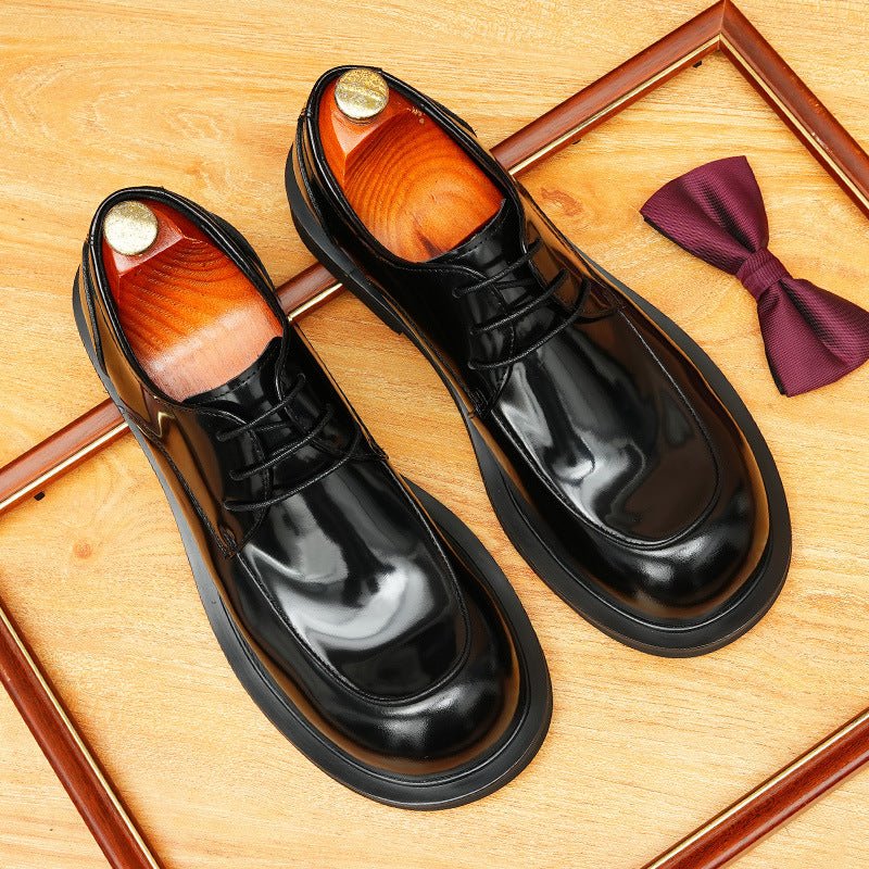 Men's Round Toe Derby: Fashion Chunky Sole Moc Toe Formal